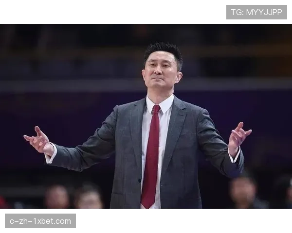 杜锋临场应变迟缓遭质疑 领先时未叫暂停稳定局势成教训